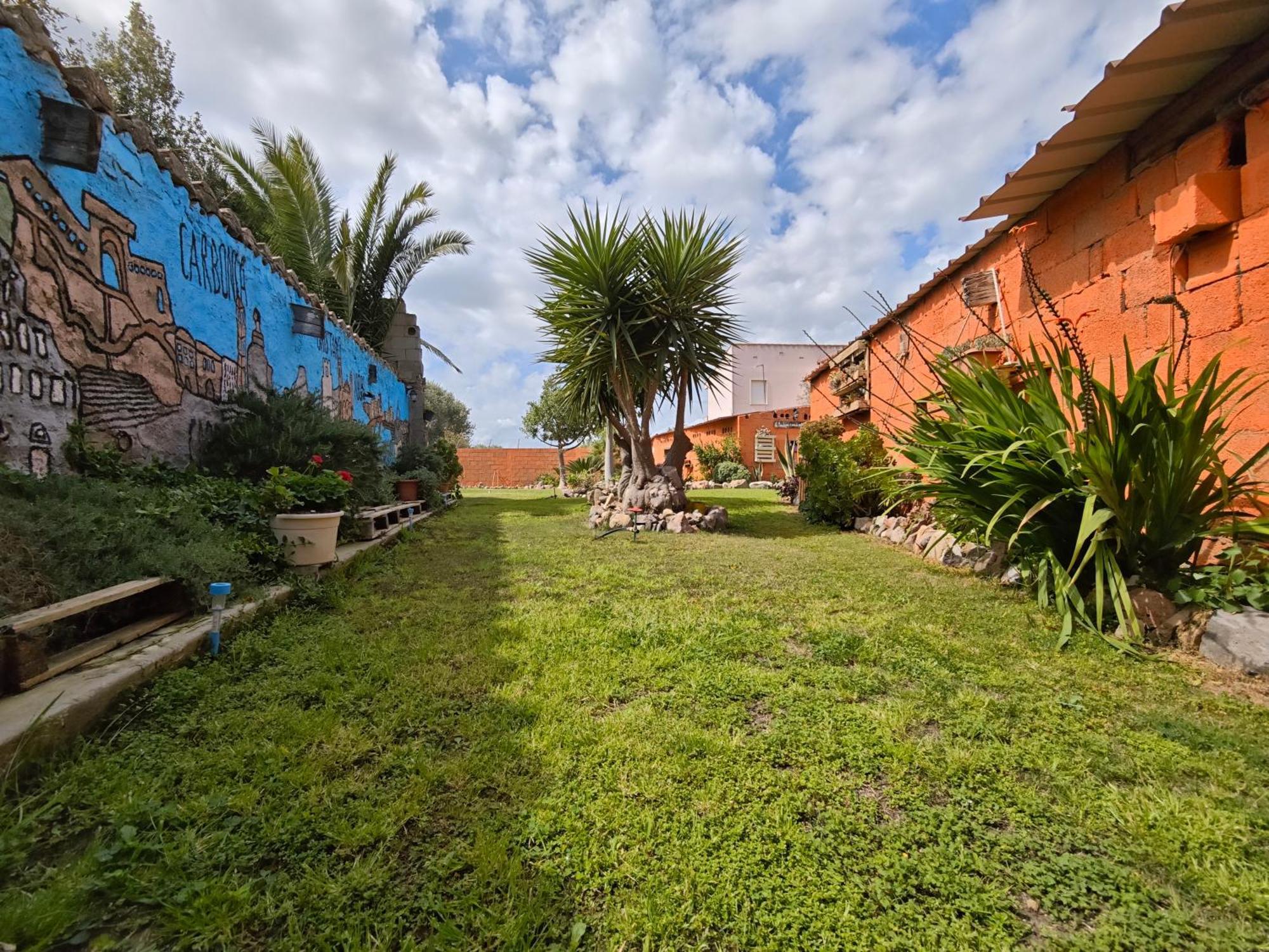 B&B Domu Delunas Giba Dış mekan fotoğraf